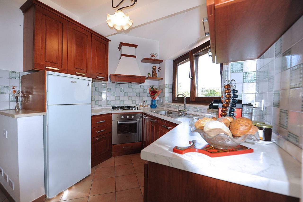 Appartamento Casa di Galdino e VittoriAnna LʼAquila Esterno foto